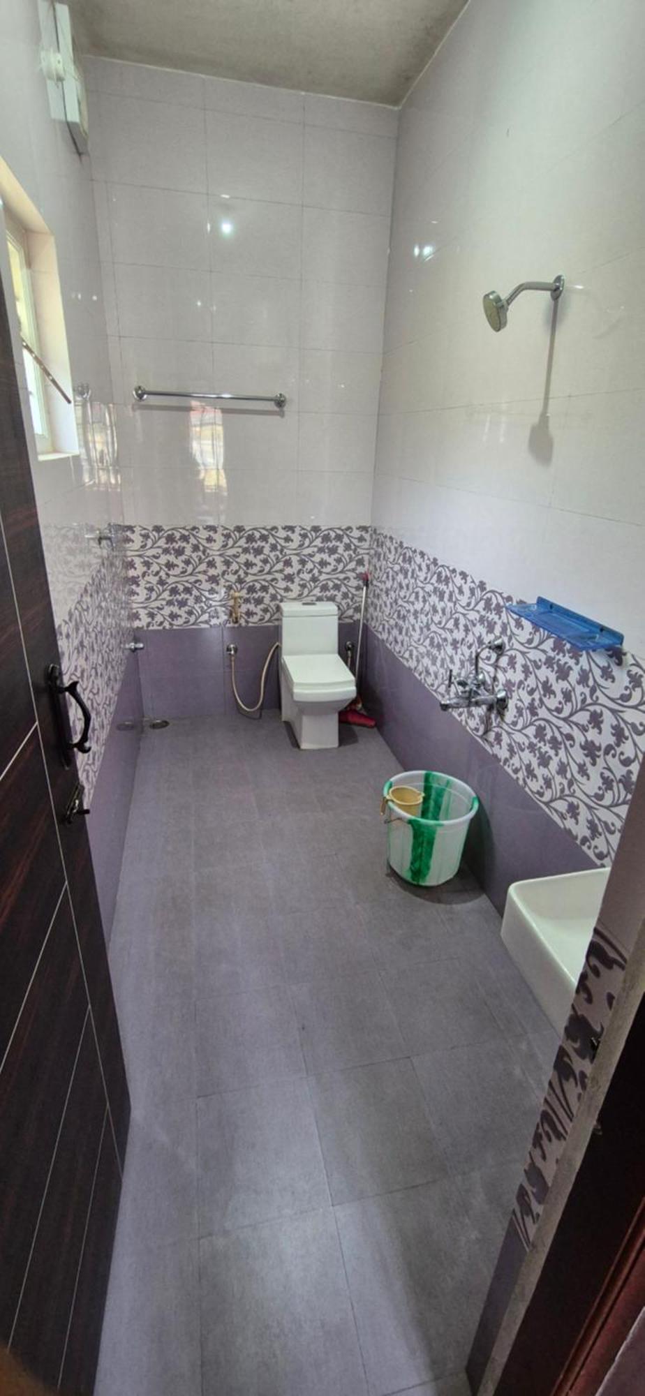 ウーティKarpagam Residencyアパートメント 部屋 写真